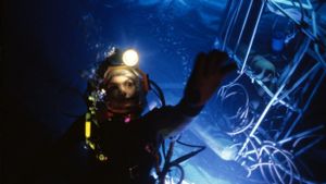 Under Pressure: Making 'The Abyss''s poster