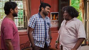 Aandavan Kattalai's poster