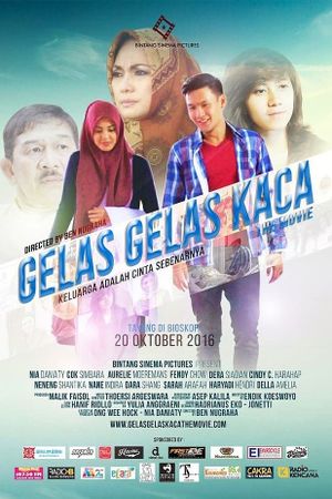 Gelas-gelas Kaca the Movie's poster