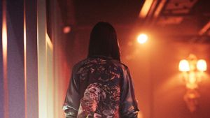 Revolver's poster