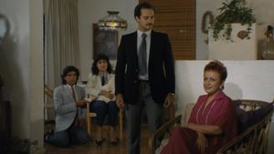 Dona Herlinda and Her Son's poster