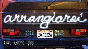 Arrangiarsi: pizza... and the art of living's poster