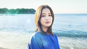 The Water Flows to the Sea's poster