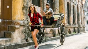 Meri Pyaari Bindu's poster
