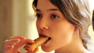 Honey Cigar's poster