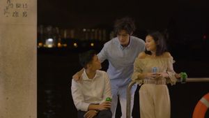 War of the Youth: Love Reload's poster