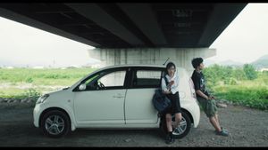 Demolition Girl's poster