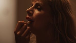 Looks Can Kill's poster