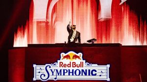 Red Bull Symphonic Orchestra: Anthony Parnther feat. Metro Boomin's poster