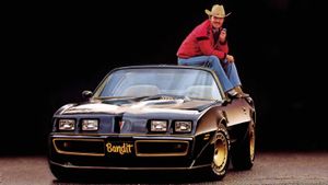 Smokey and the Bandit's poster