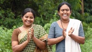 Elsamma Enna Aankutty's poster