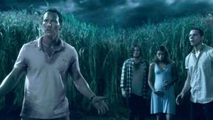 In the Tall Grass's poster