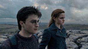 Harry Potter and the Deathly Hallows: Part 1's poster