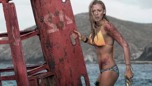 The Shallows's poster