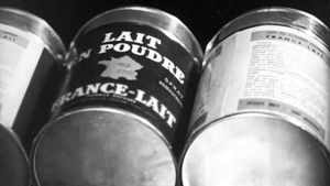 The Extraordinary Adventures of a Quart of Milk's poster