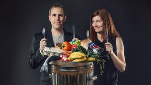 Just Eat It: A Food Waste Story's poster