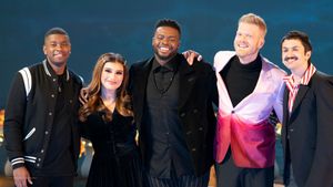 Pentatonix: Around the World for the Holidays's poster