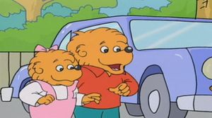 The Berenstain Bears': Spooky Stories's poster
