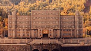 The Grand Budapest Hotel's poster