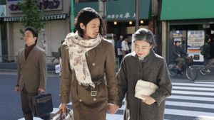 Tokyo Tower: Mom and Me, and Sometimes Dad's poster