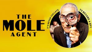 The Mole Agent's poster