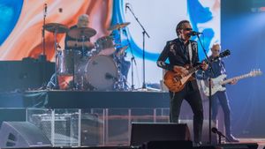Joe Bonamassa - Now Serving Royal Tea Live from the Ryman's poster