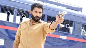 Thuppakki Munai's poster