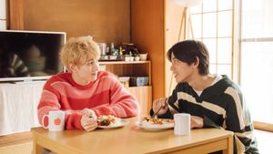 Let's Eat Together, Aki and Haru 2's poster