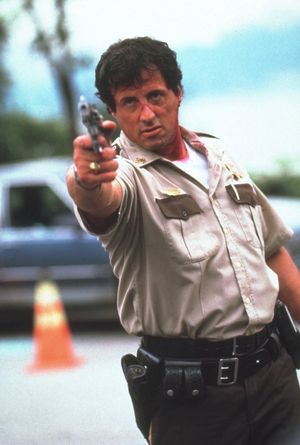 Cop Land's poster