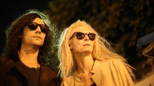 Only Lovers Left Alive's poster