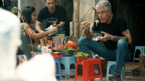 Roadrunner: A Film About Anthony Bourdain's poster