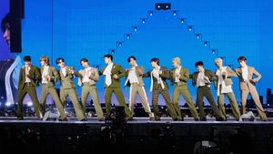 Seventeen: Right Here - World Tour in Cinemas's poster