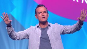 Fabien Olicard prend le temps d'en rire's poster