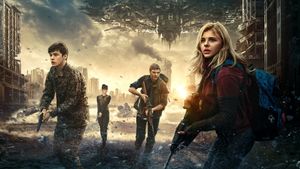 The 5th Wave's poster
