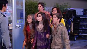 iCarly: iGo to Japan's poster