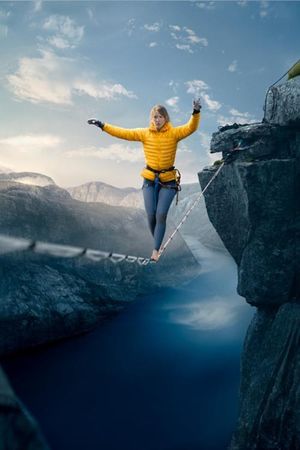 Advenure - Highlining's poster