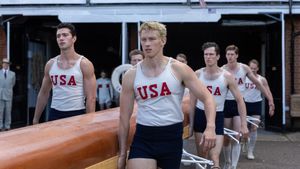 The Boys in the Boat's poster