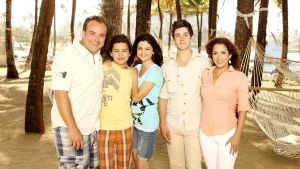 Wizards of Waverly Place: The Movie's poster