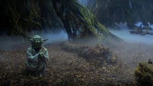 Star Wars: Episode V - The Empire Strikes Back's poster