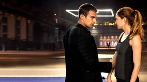 Divergent's poster