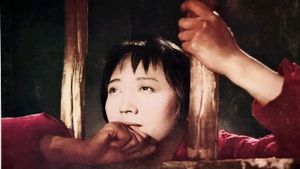 Eerduosi feng bao's poster