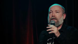 Kyle Kinane: Shocks & Struts's poster