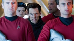 Star Trek Into Darkness's poster