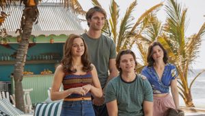 The Kissing Booth 3's poster