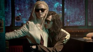 Only Lovers Left Alive's poster