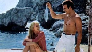 Blond muß man sein auf Capri's poster