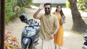 Guruvayoor Ambalanadayil's poster
