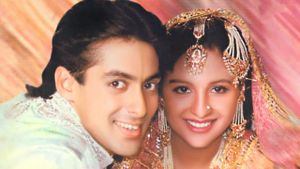 Sanam Bewafa's poster