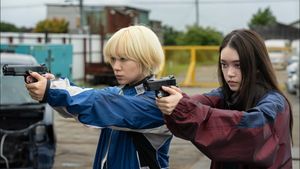 Baby Assassins: 2 Babies's poster