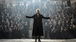 Fantastic Beasts: The Crimes of Grindelwald's poster